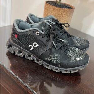 On Running Black and Gray Athletic Shoes